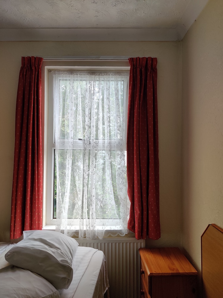 Inglewood Palm Hotel, Abbey Sands Torquay 21/32