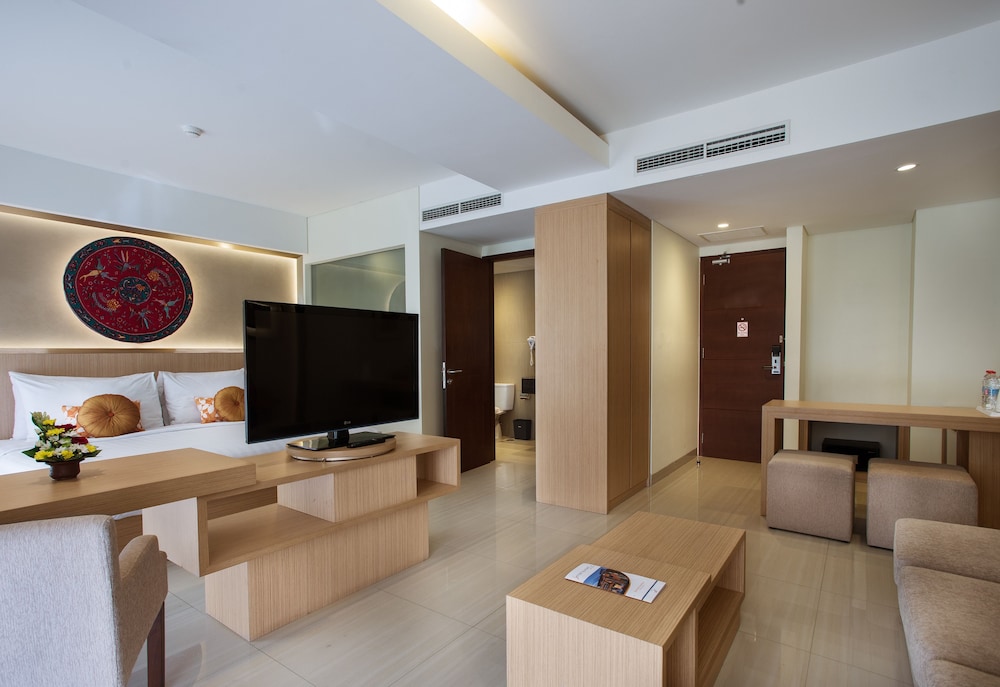 Sense Sunset Seminyak 12/57