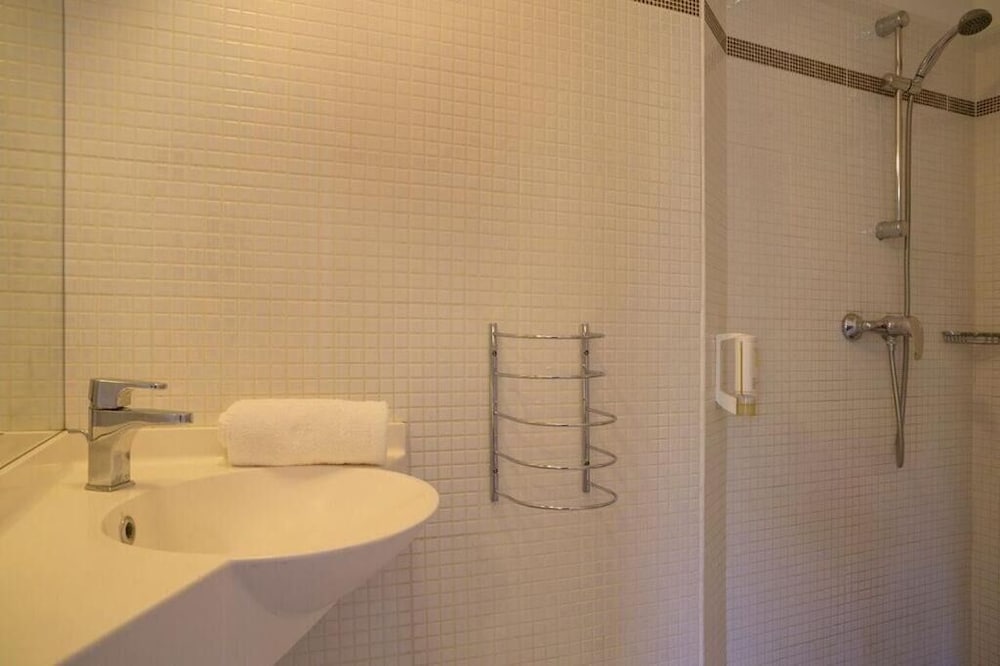 HOTEL NOVELLA CONFORT NANTES EST THE ORIGINALS CITY 15/51