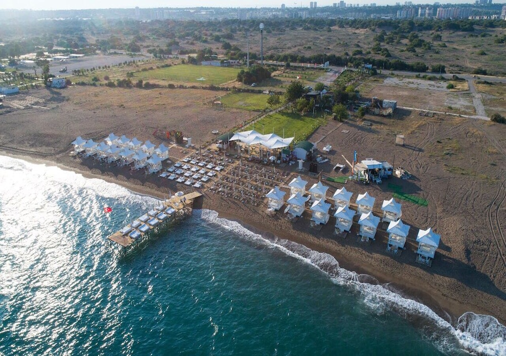 Grand Niki Hotel & Spa 40/50