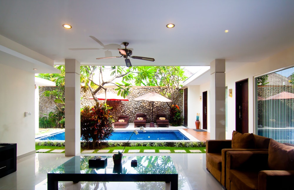 The Yubi Boutique Villas Seminyak 7/67
