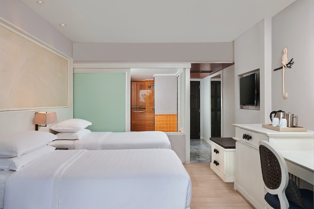 SHERATON SAMUI RESORT 6/81