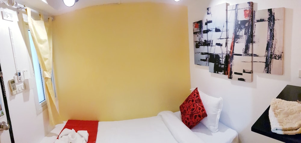 Khaosan Art Hotel 60/75