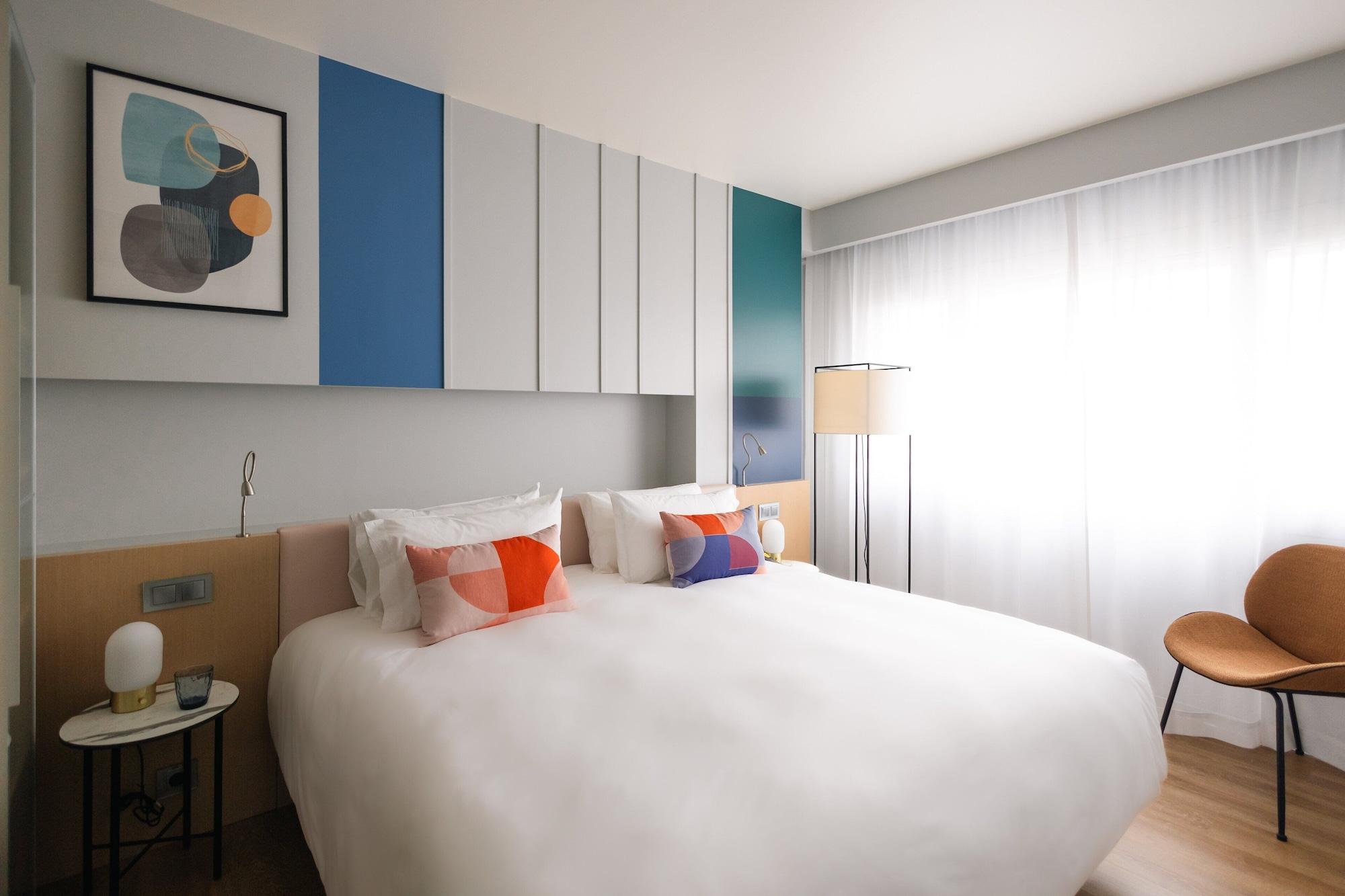 Suite, King Bed