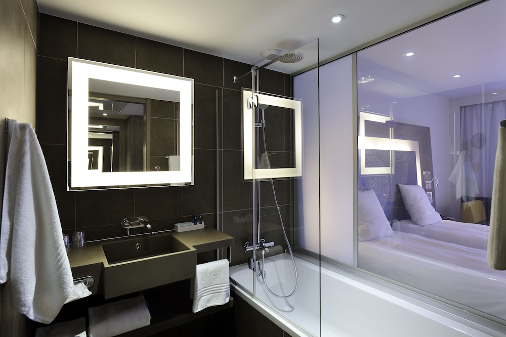 Novotel Avignon Centre 50/50