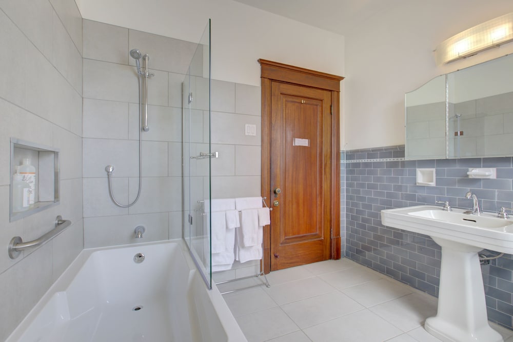 Le Widor Bed & Breakfast 49/50