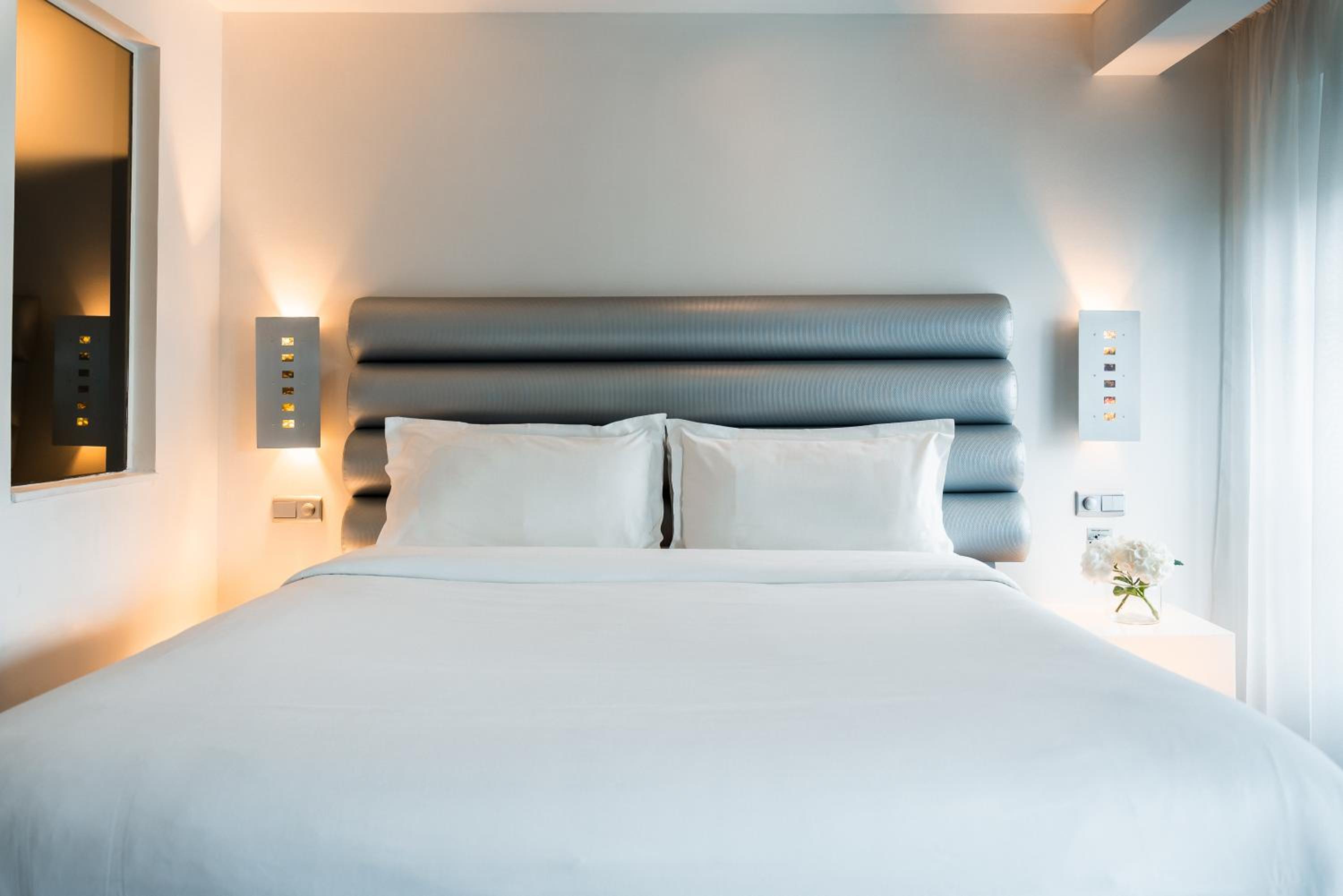 SUPERIOR, DOUBLE BED