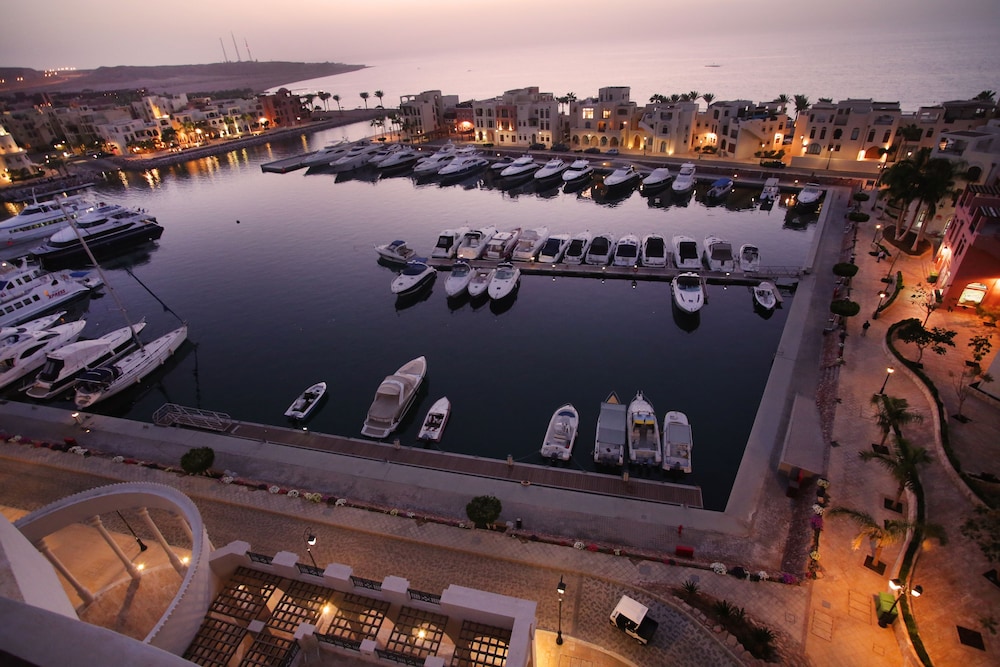 Tala Bay Residence 64/73
