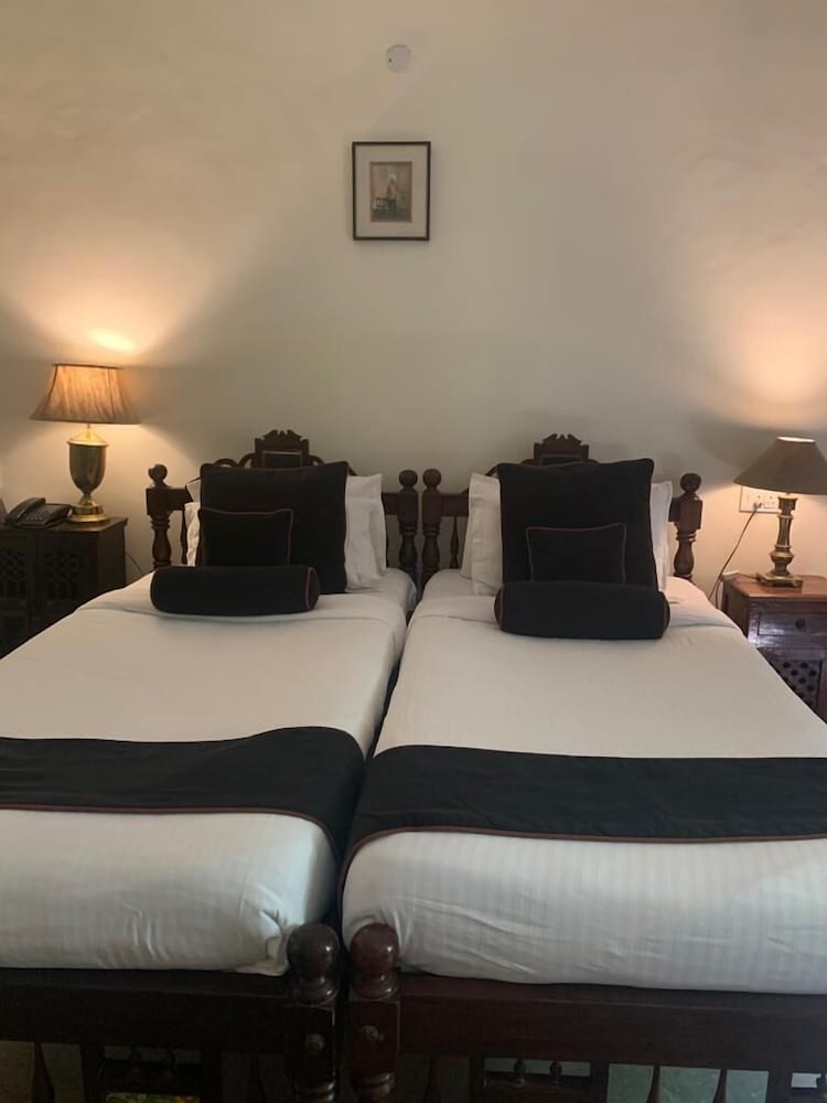 Udai Kothi 15/69