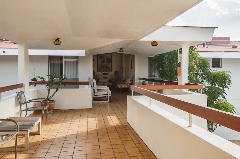 Hotel Isabel 13/65