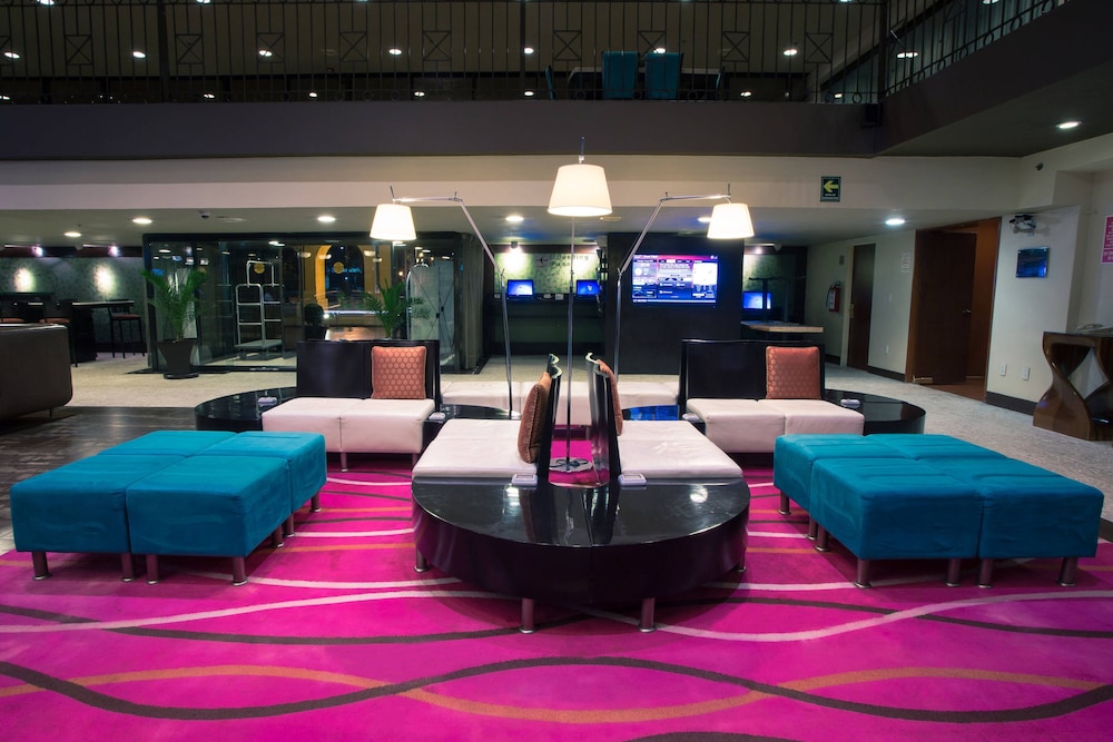 Courtyard By Marriott Toluca Airport 22/45