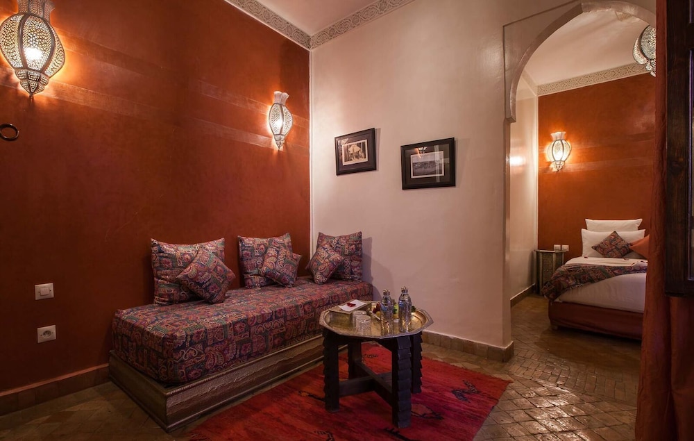 Riad Alaka 34/50