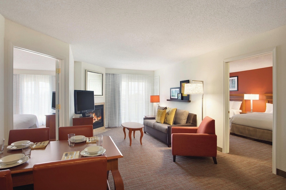 Residence Inn Marriott Joplin 19/41