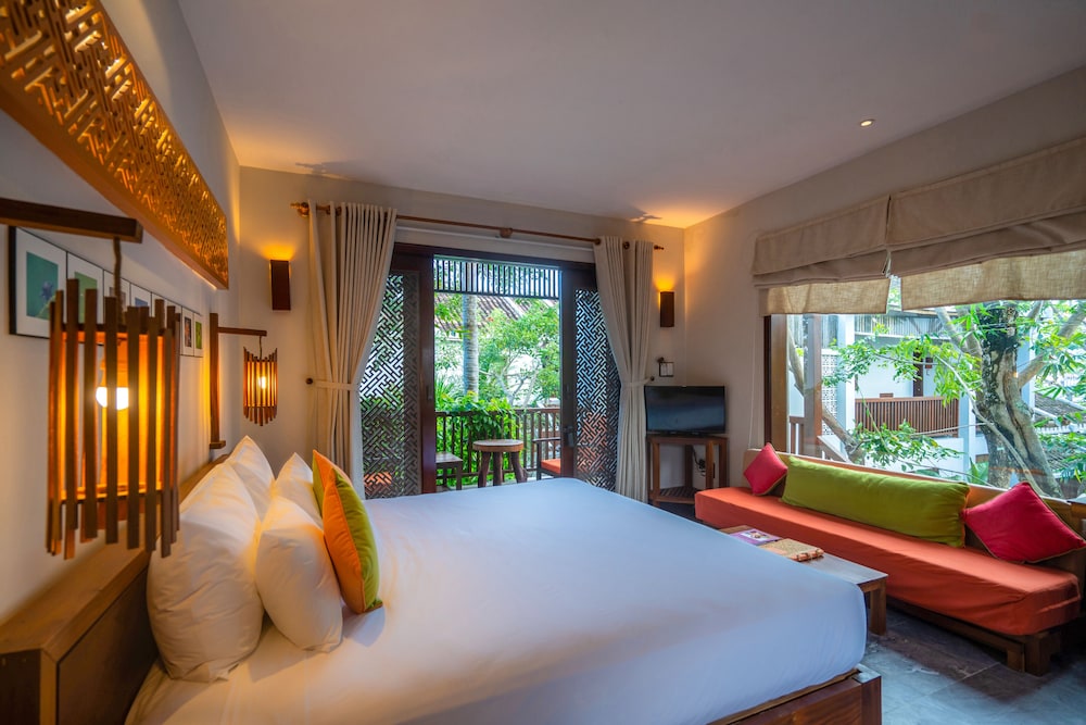 Hoi An Chic 31/76