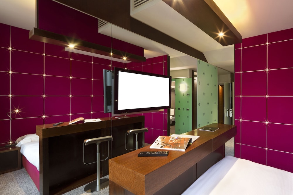Lobby at Unahotels Vittoria Firenze, FLORENCE