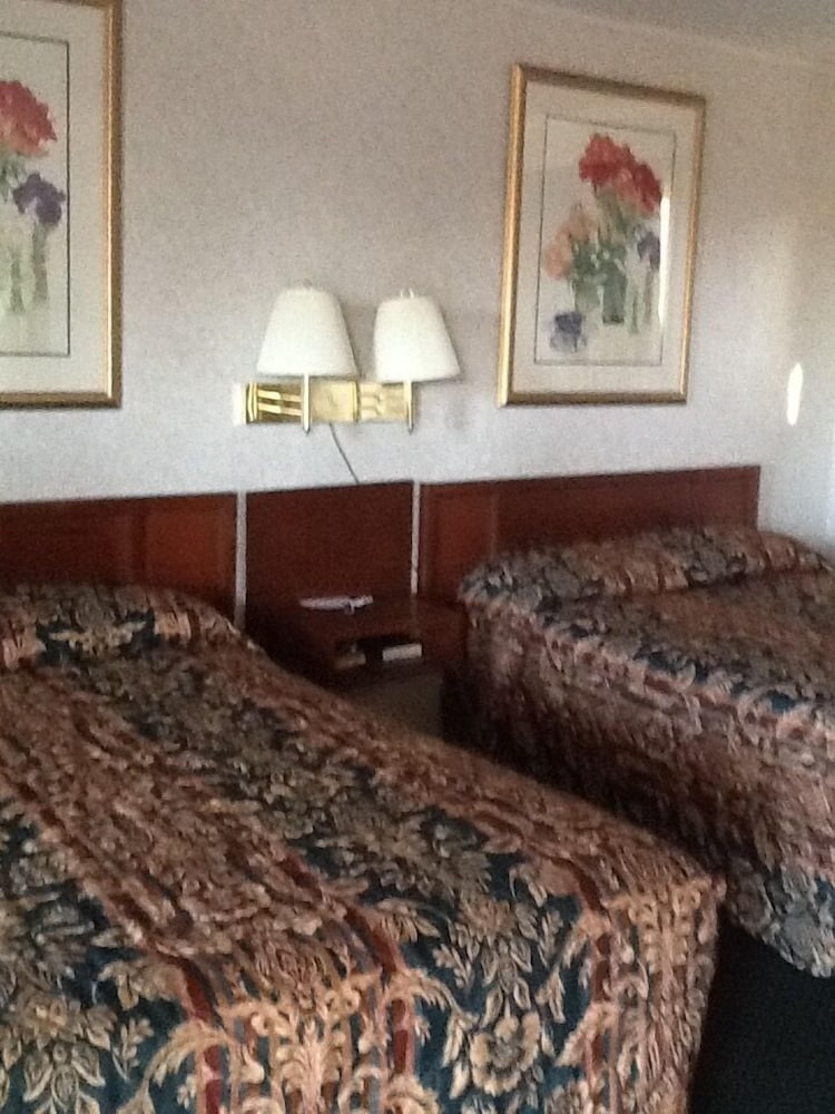 Budget Inn Clearfield 19/56