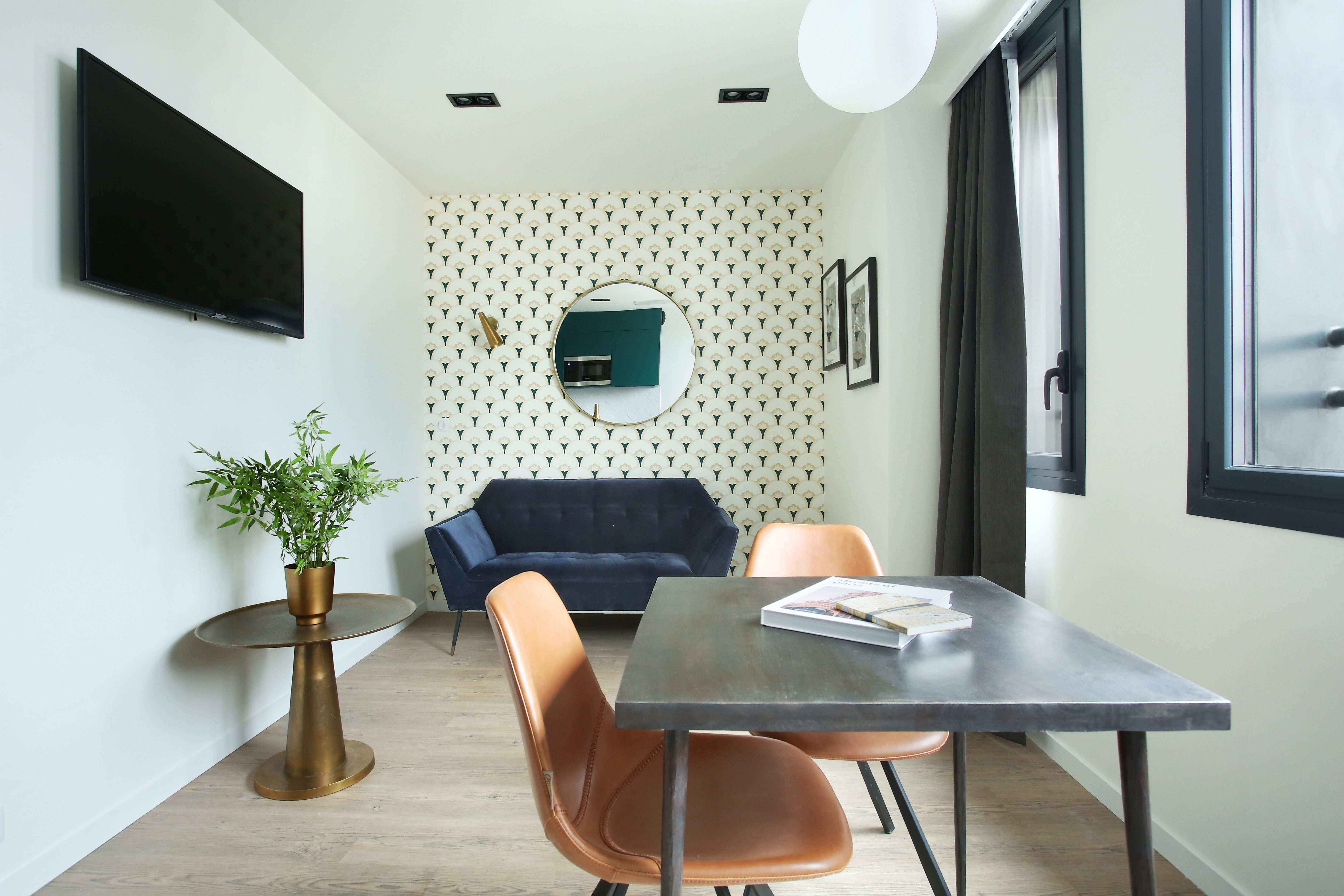 YAYS Paris Issy 38/50