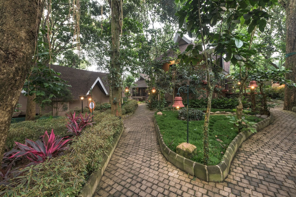 Club Mahindra Thekkady 36/50