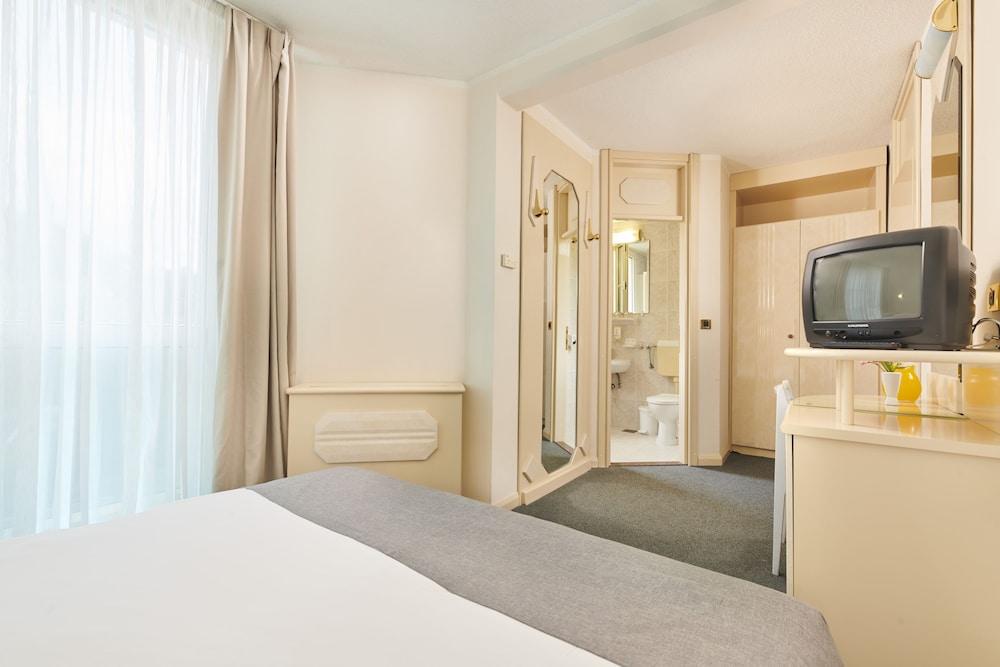 Room at Hotel Gran Vista Plava Laguna, POREC