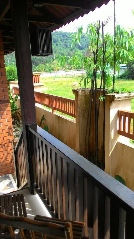 Jasmine Villa Tropical Garden 4/44