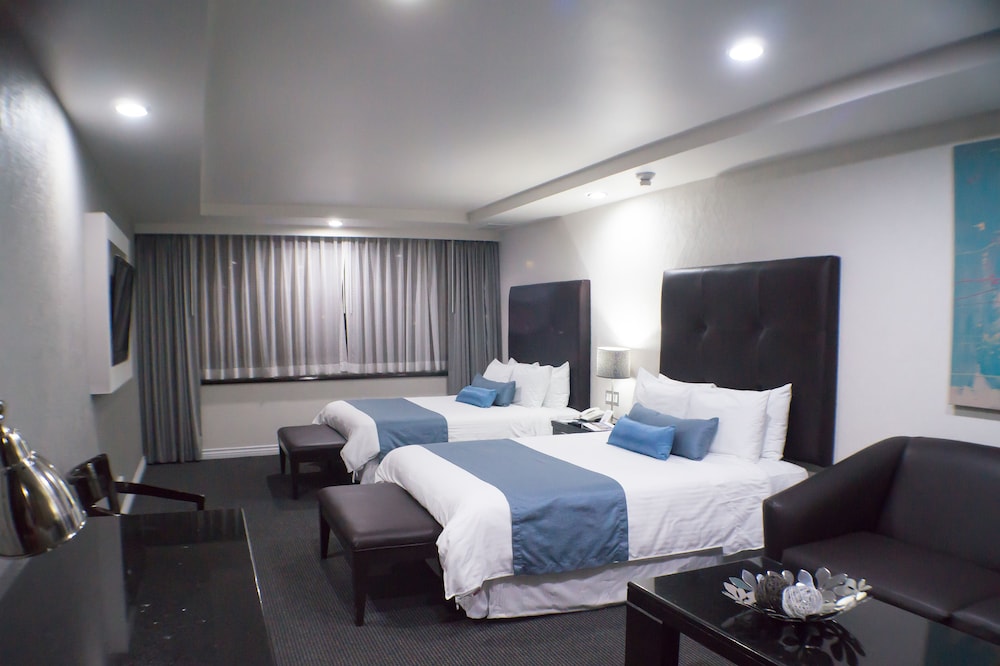 Pueblo Amigo Hotel Casino 33/71