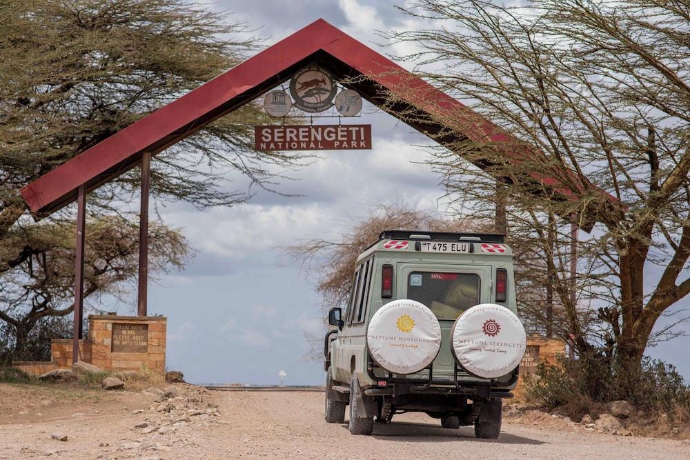 Neptune Serengeti Luxury Tented Camp 42/50