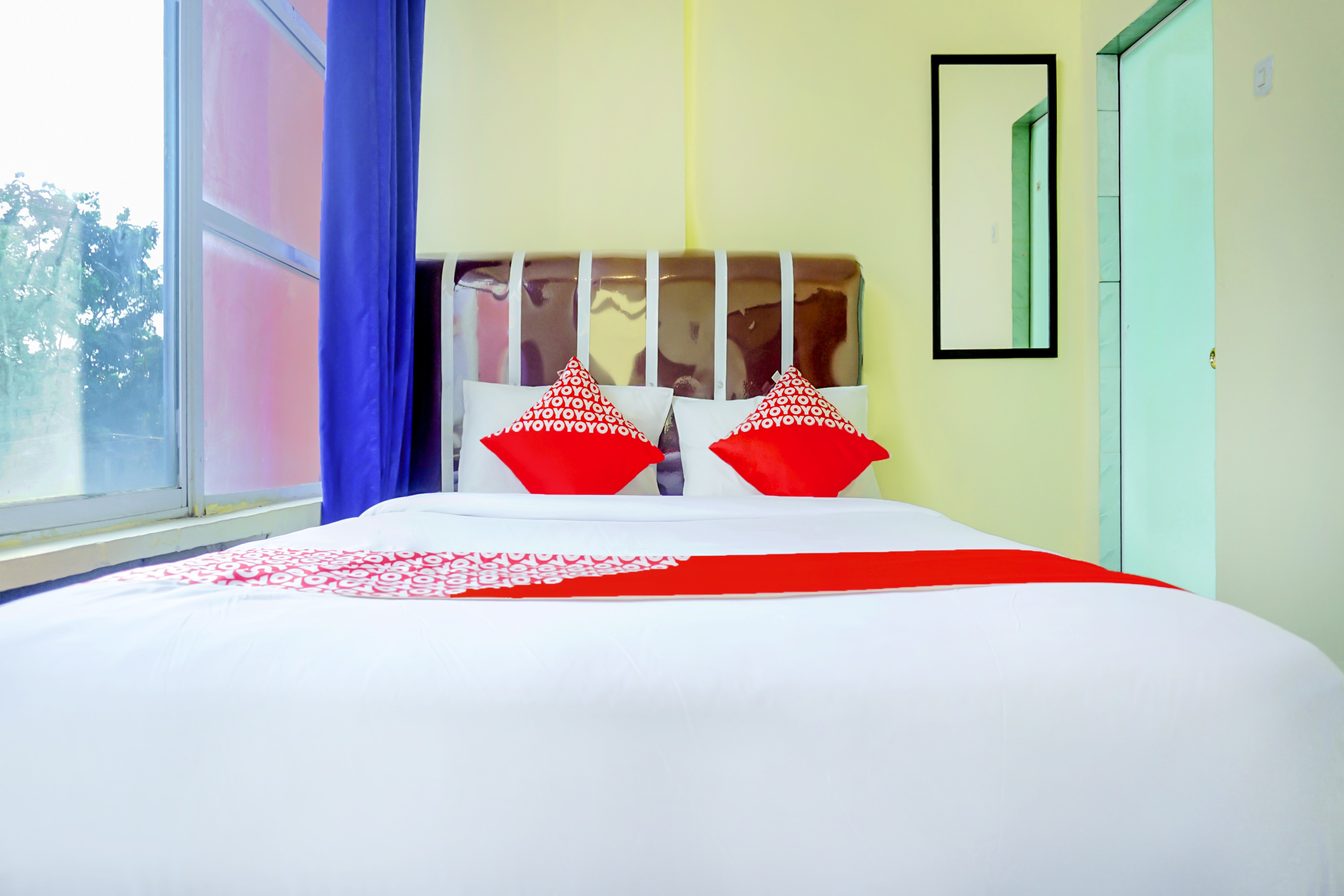 Indonesia, Deluxe, Double Bed
