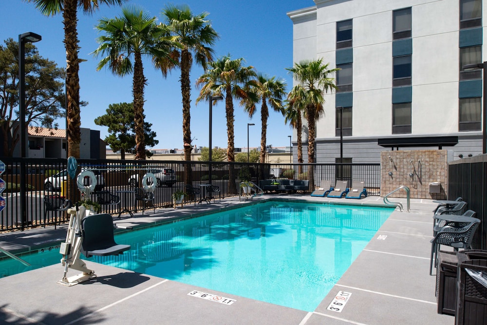 Hampton Inn and Suites Las Vegas Airport in LAS VEGAS - NV