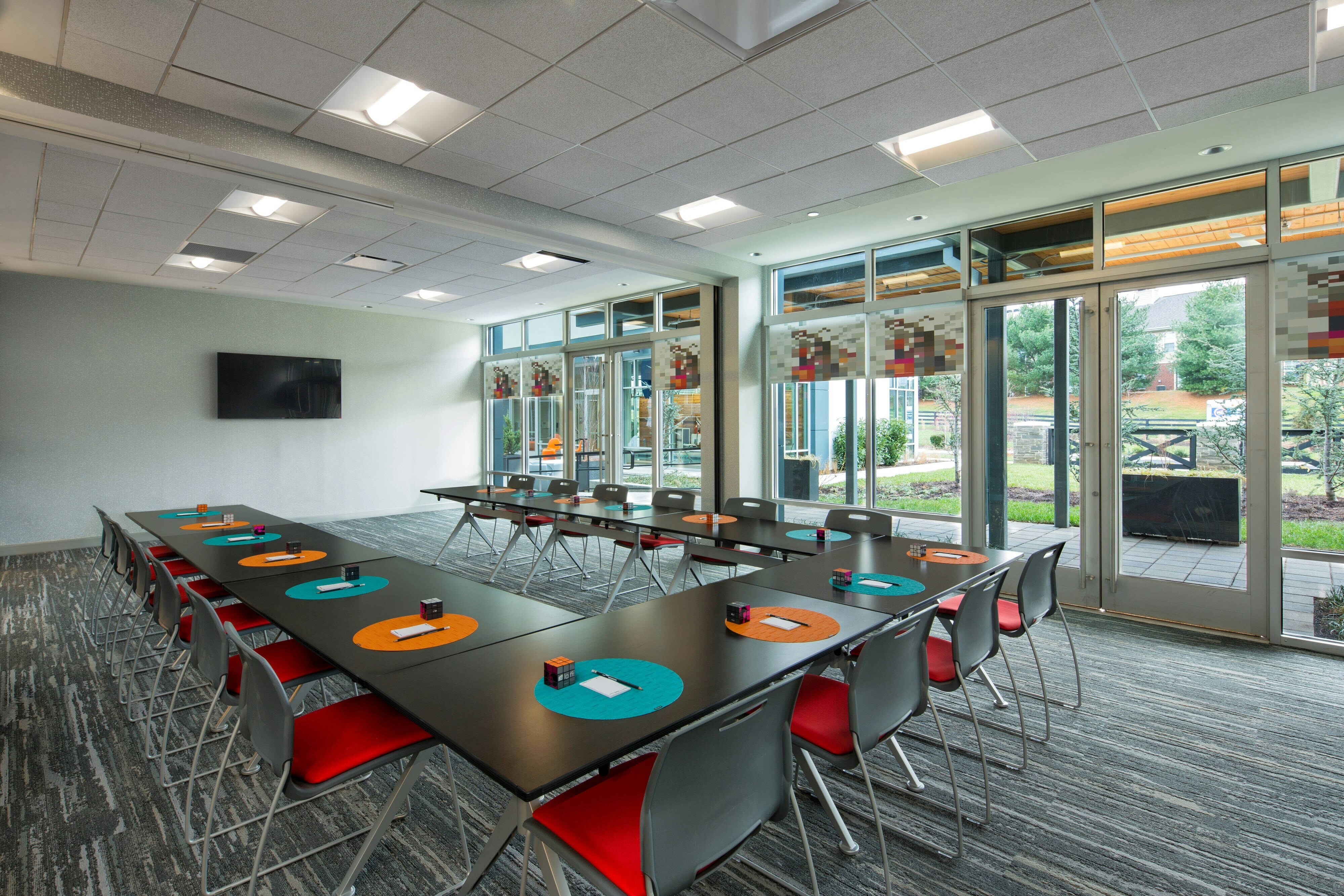ALOFT LOUISVILLE EAST 29/33