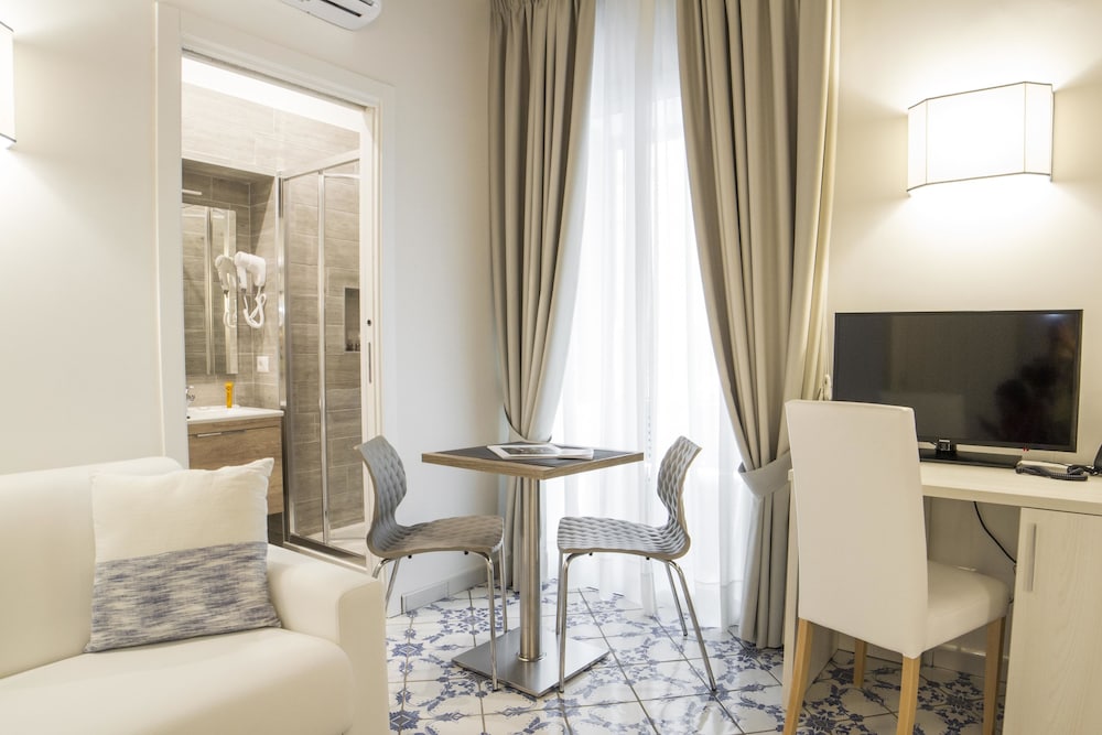 Morelli Suite 39/50