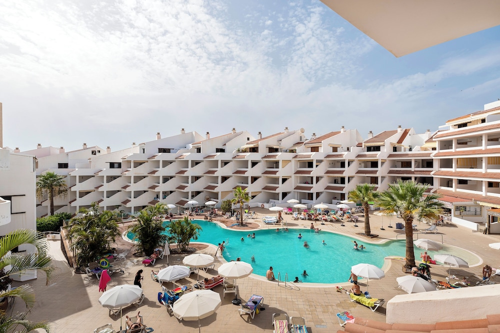 PALOMA BEACH APARTMENTS 5/57