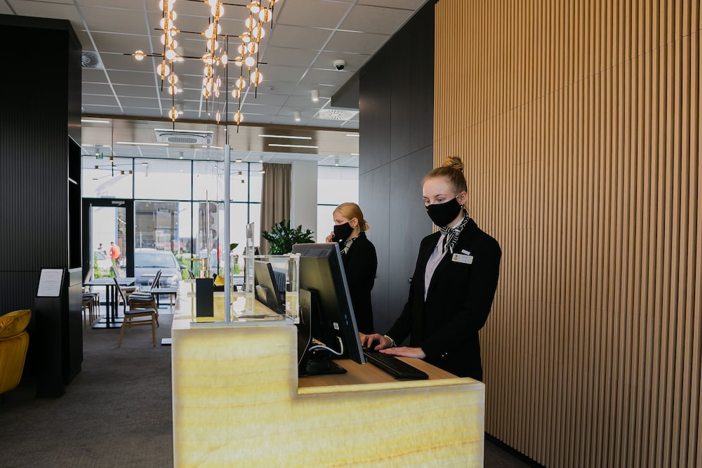B&B HOTEL Warsaw East 30/36