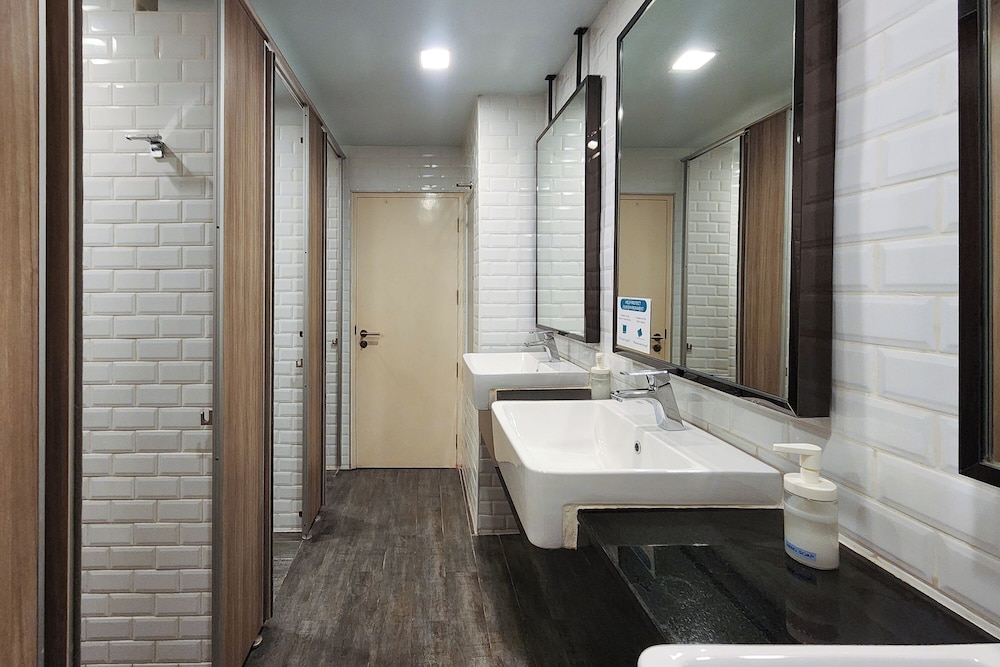 Simply Sleep Hostel 46/50