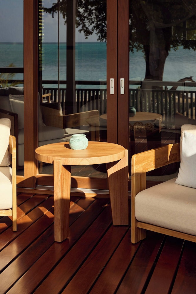 Hermitage Bay 41/55