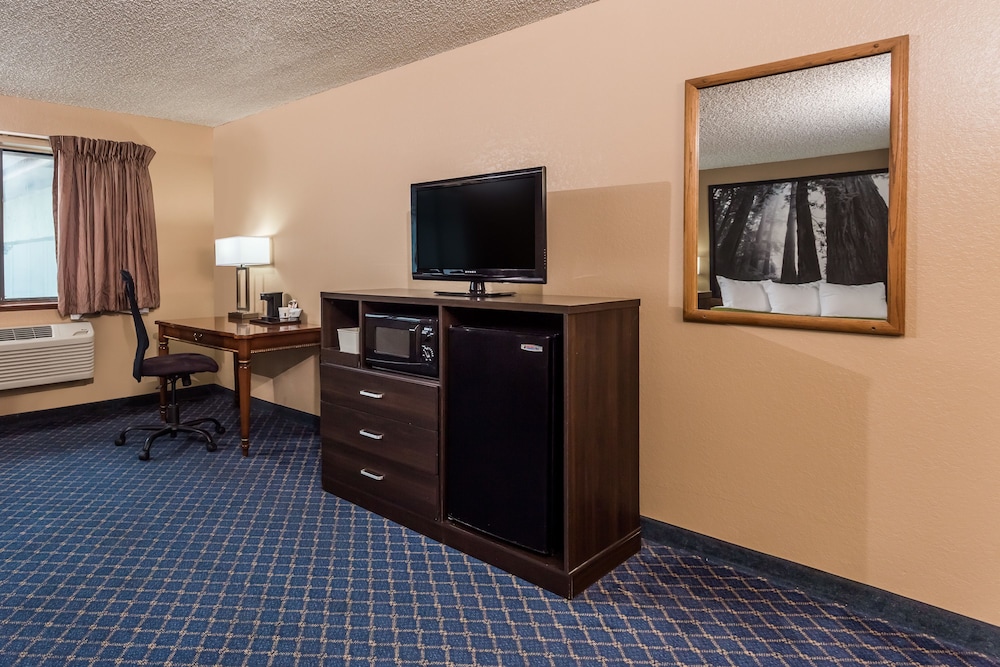 Super 8 By Wyndham Arcata 23/31