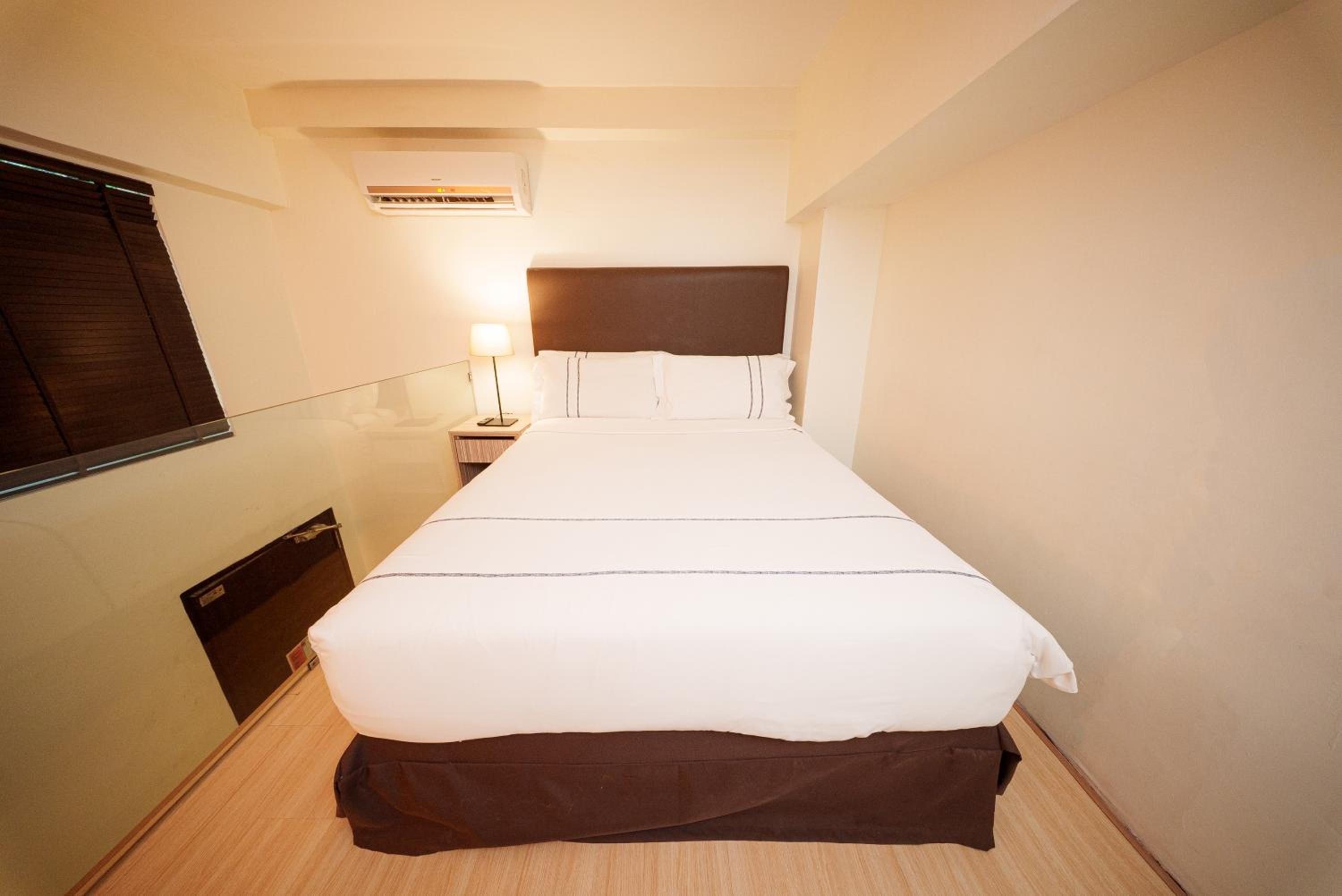 لوفت بريميير بسرير مزدوج، The Mesui Hotel 4/8