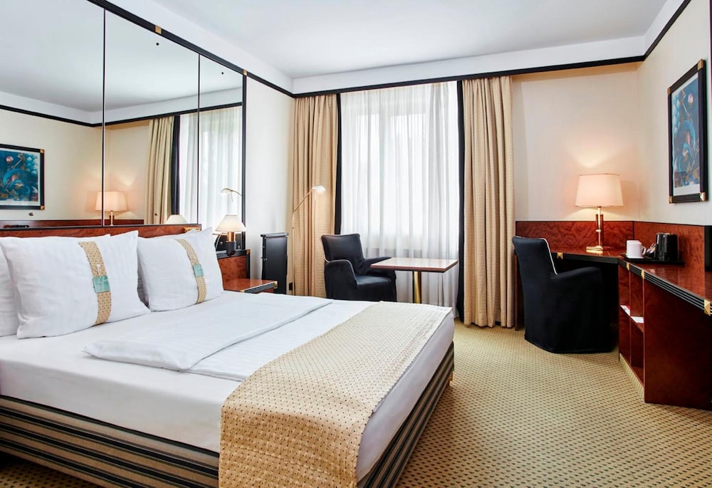 Holiday Inn Minden 13/54