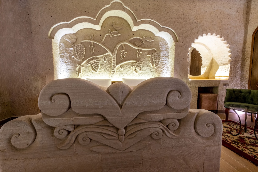 Mesken Cave Suites 4/50
