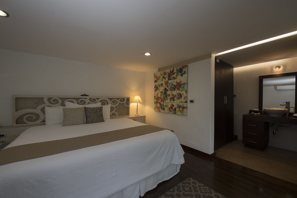 Colombe Hotel Boutique 16/76