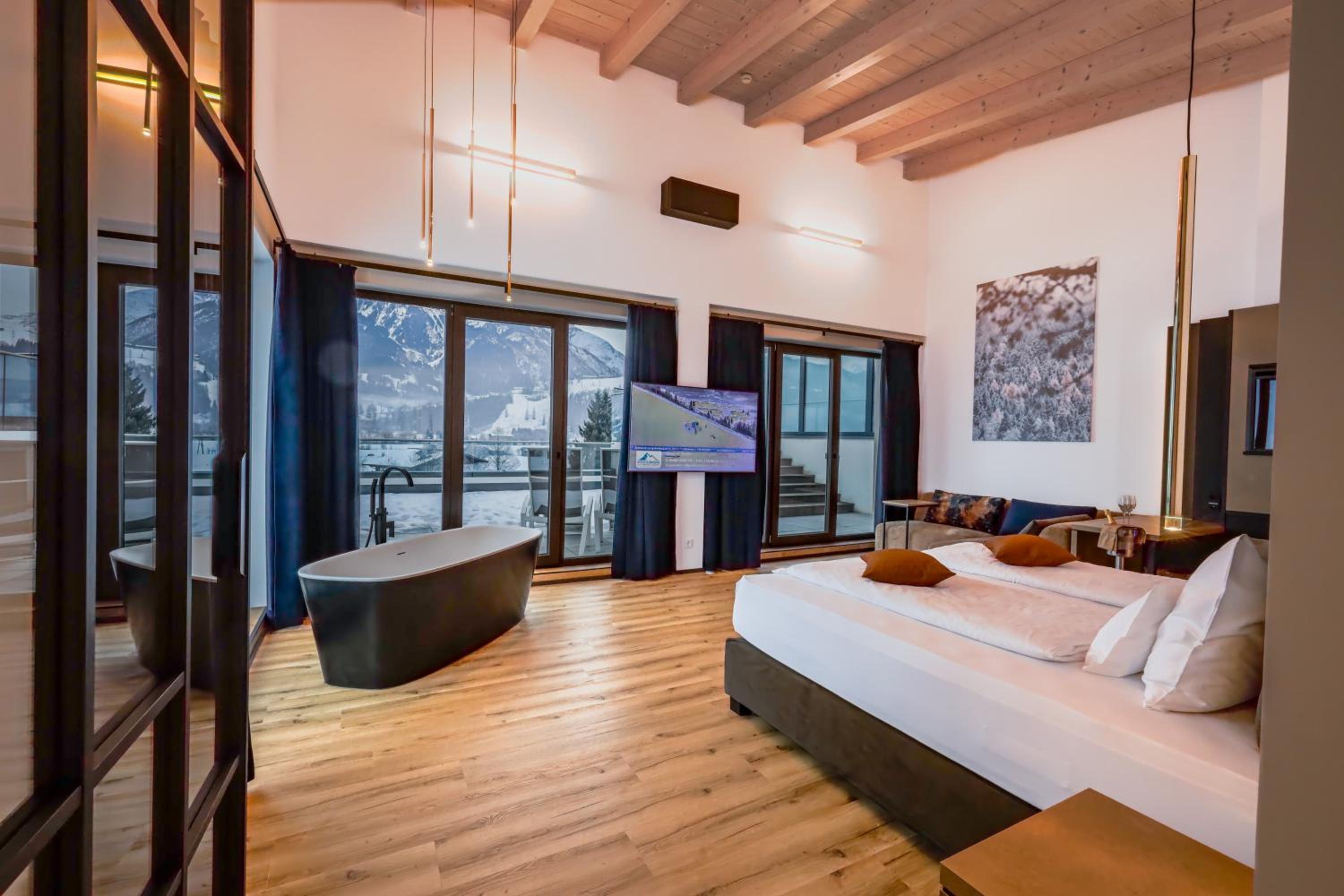 Sonja Alpine Resort 11/42