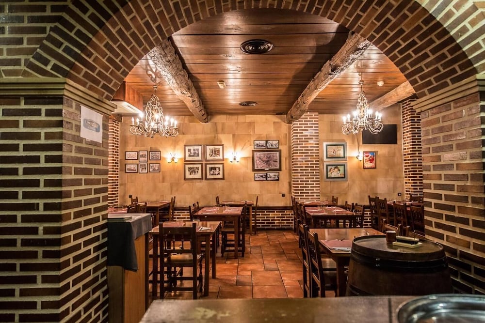Aroi Bierzo Plaza 25/31