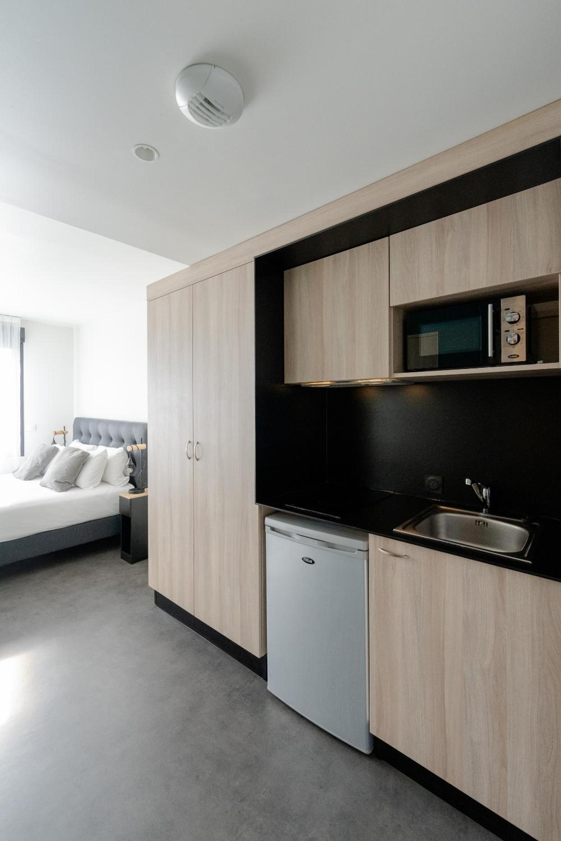 Slo Bordeaux Hostel 7/41