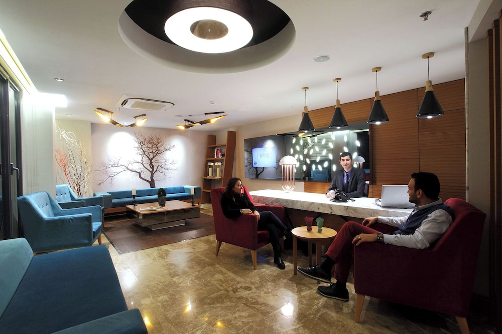 Carina Park Suites 23/32