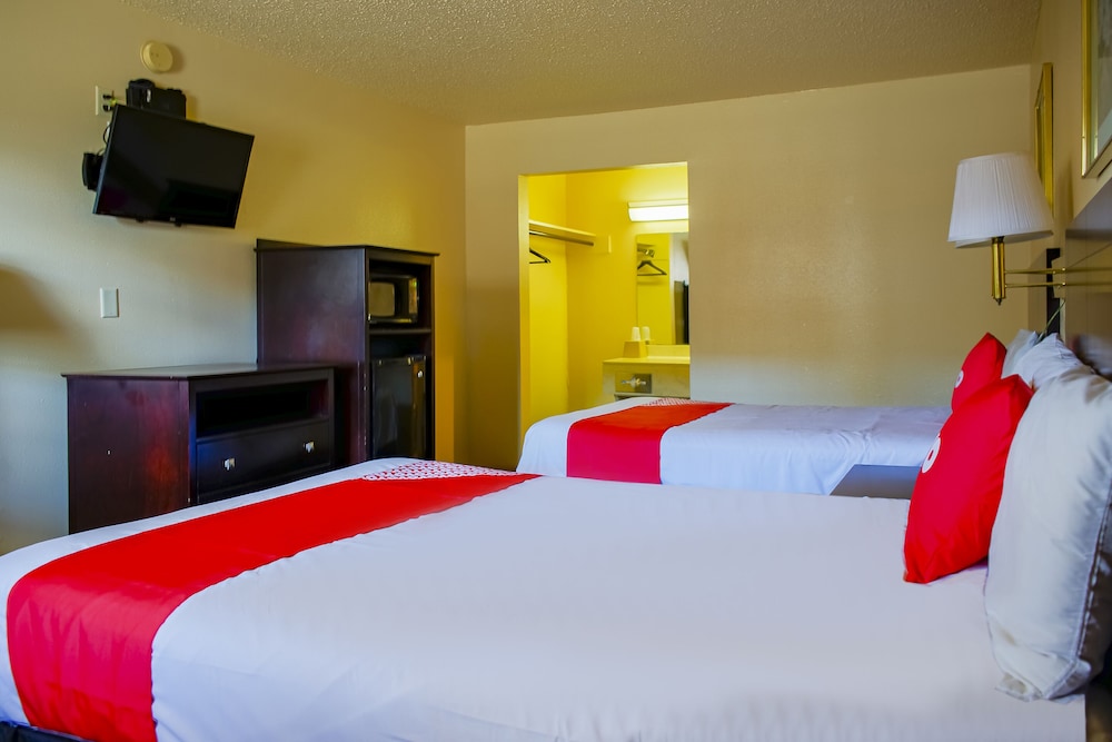 OYO Hotel Duncan, OK - Hwy 81 Near Chisholm Casino 9/22