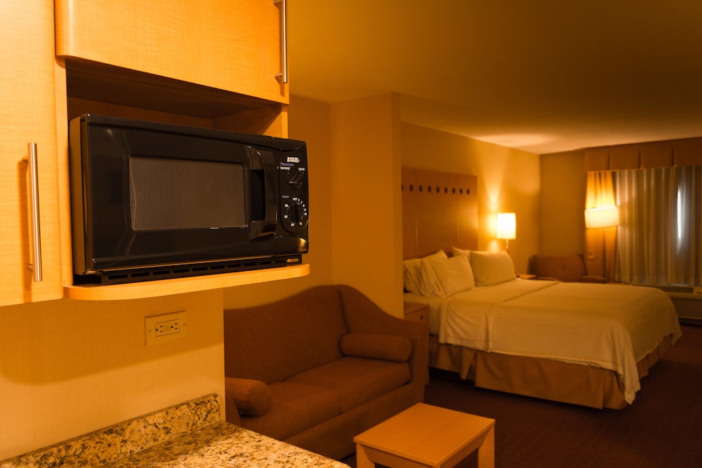 Holiday Inn Express Saltillo Zona Aeropuerto 19/40