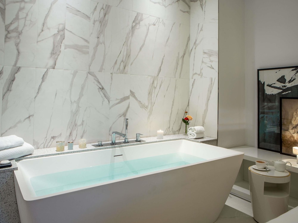Sofitel Rome Villa Borghese Hotel 47/79
