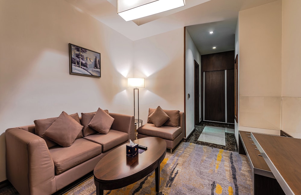 Sulaf Luxury Hotel 41/70