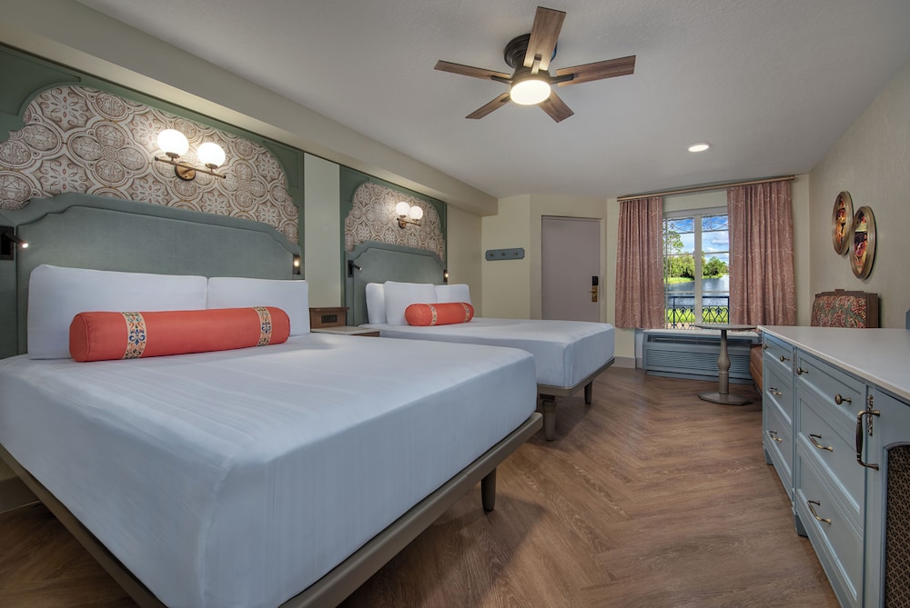 Disneys Port Orleans Resort French Quarter 13/50