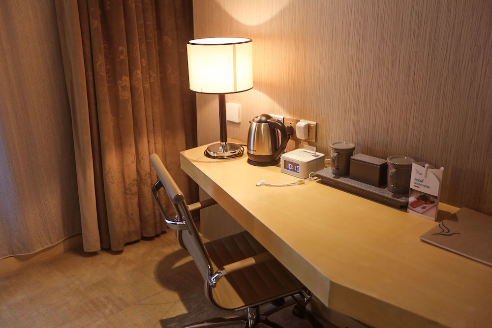 Skytel Hotel Chengdu 50/65