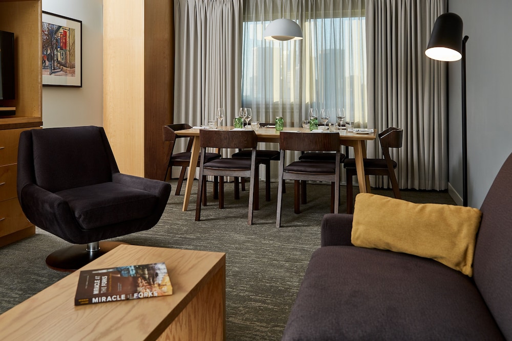Inn at the Forks 40/60